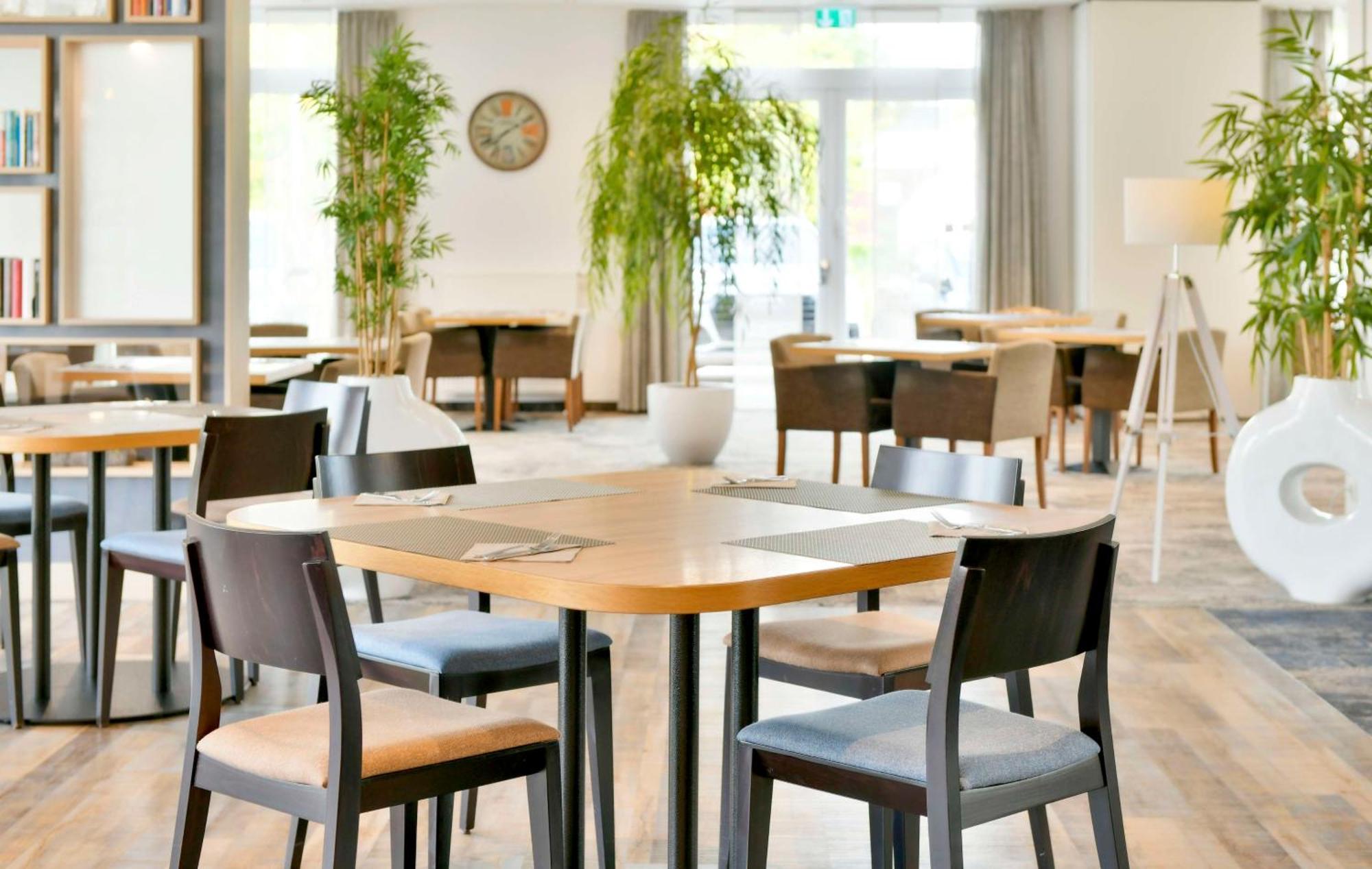 Best Western Plus Hotel Papenburg Exterior photo
